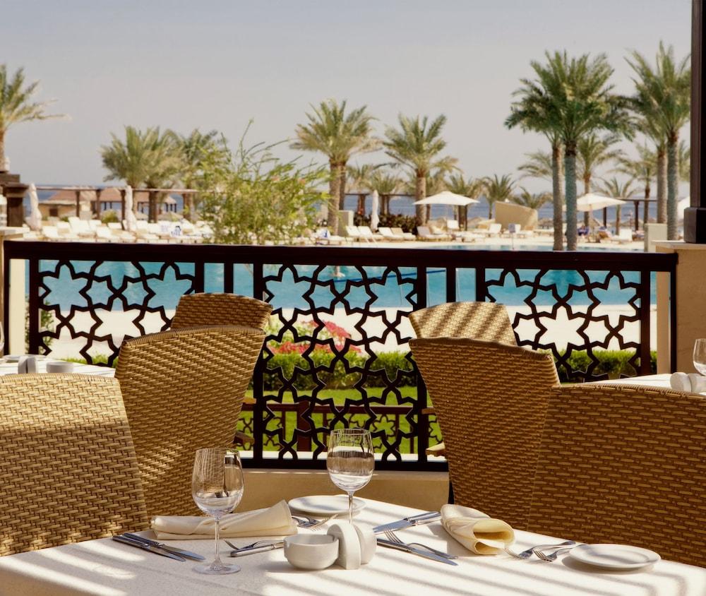 Miramar Al Aqah Beach Resort Εξωτερικό φωτογραφία The Palm Beach Club