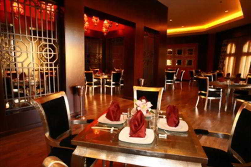 Miramar Al Aqah Beach Resort Εξωτερικό φωτογραφία Interior of the restaurant
