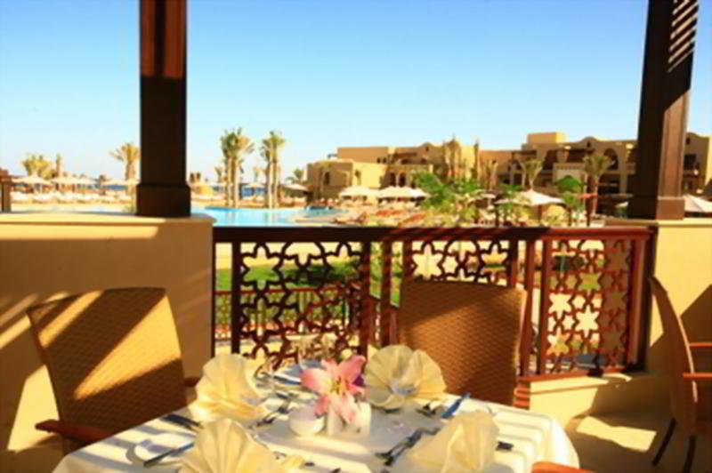 Miramar Al Aqah Beach Resort Εξωτερικό φωτογραφία The resort