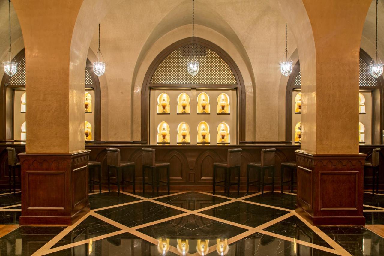 Miramar Al Aqah Beach Resort Εξωτερικό φωτογραφία The bar at the Ritz-Carlton, Dubai